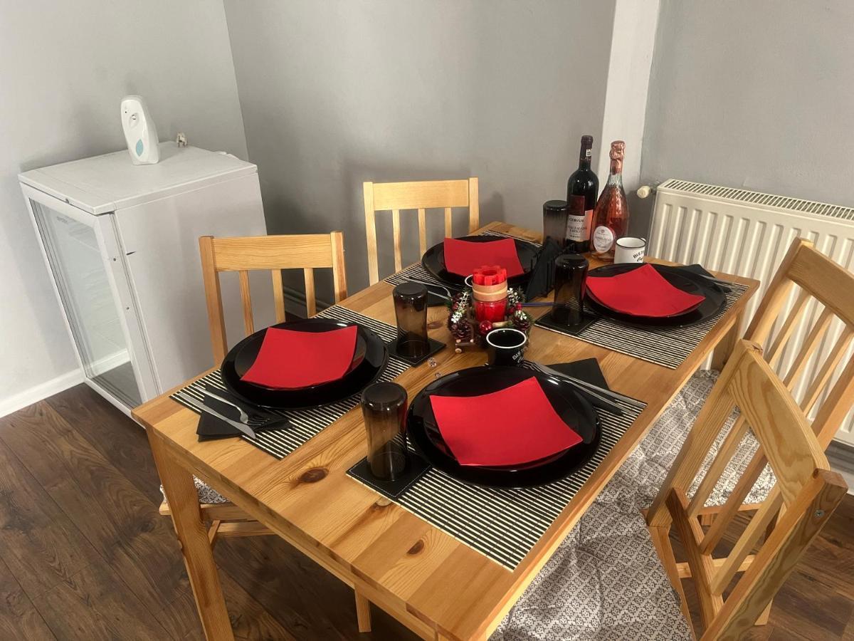 Appartamento Grey House Braşov Esterno foto