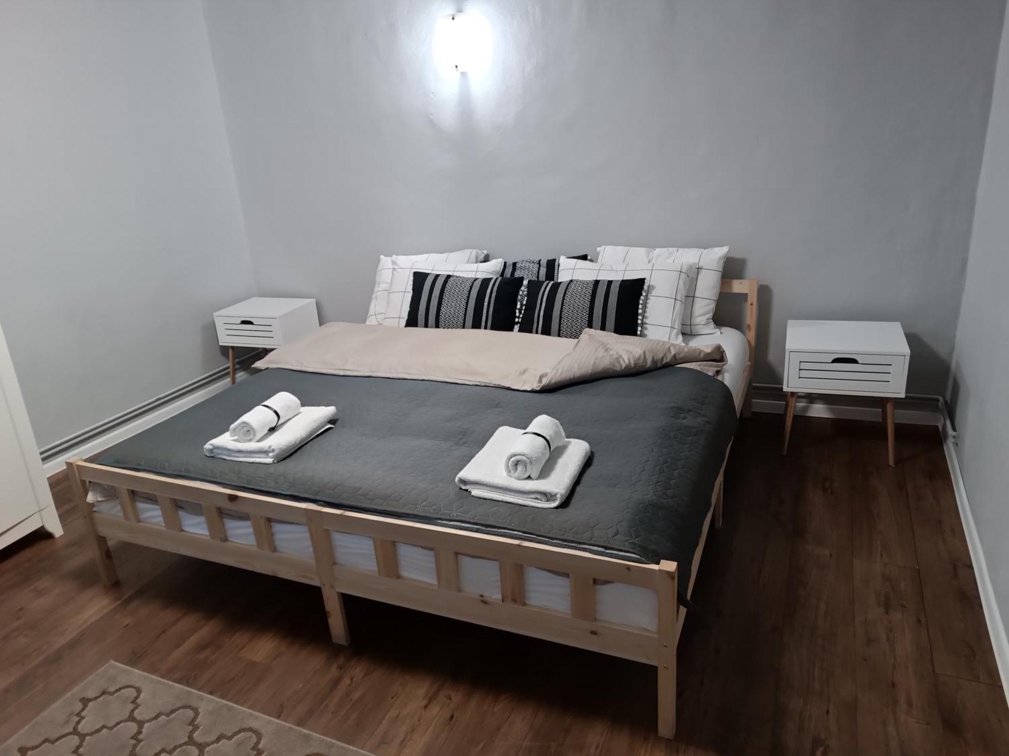 Appartamento Grey House Braşov Esterno foto